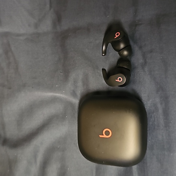 Beats fit pro - Picture 2 of 3